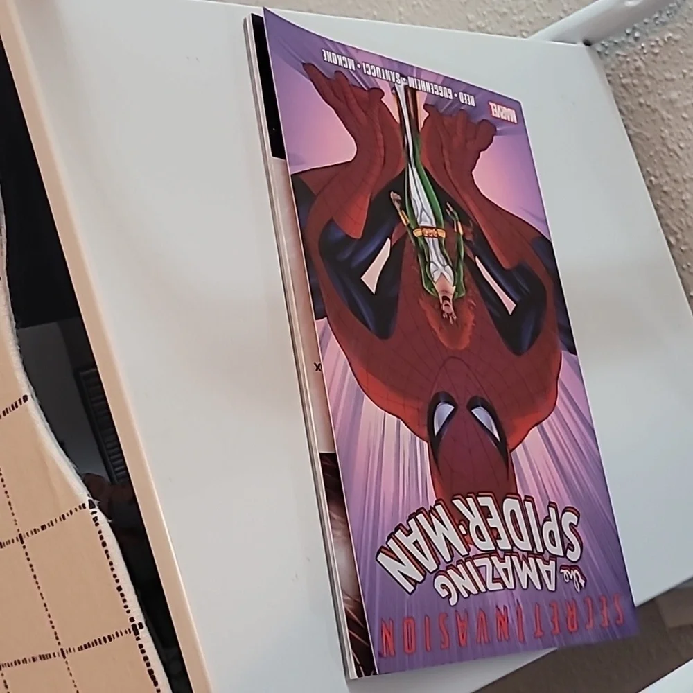 Amazing Spider-Man Secret Invasion book
